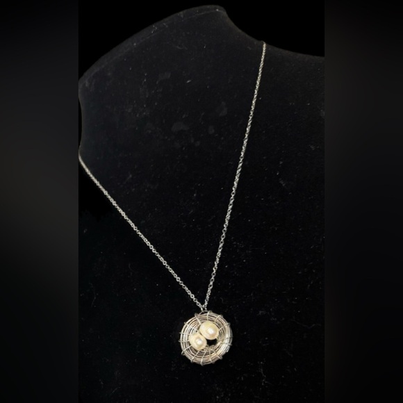 Nest Necklace With 2 Eggs. NWOT - Picture 3 of 7